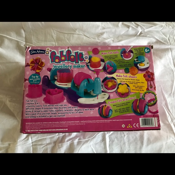 John Adams 5 in one Fab Felt Jewelry Kit - Picture 3 of 4